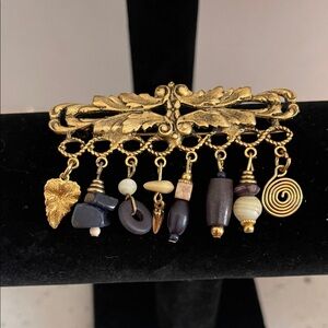 Highly detailed Vintage Gold and Purple Beaded Brooch